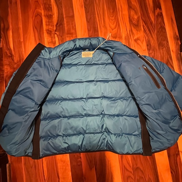 Tory Sport Satin Down Full-Zip Puffer Jacket, NEW - Picture 9 of 13